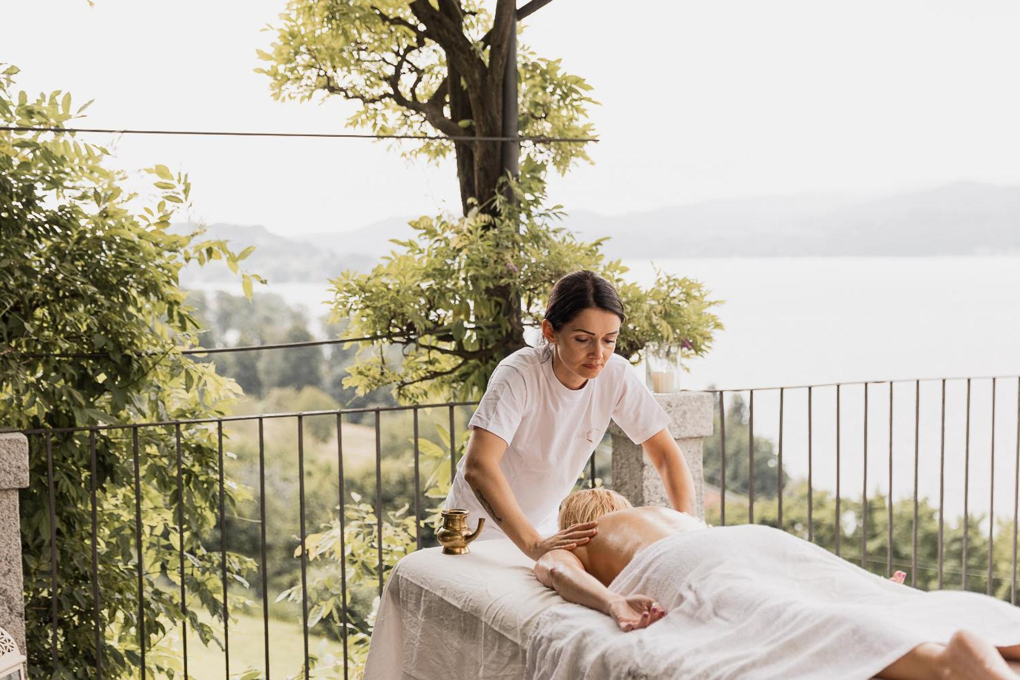 Villa Antica Colonia Spa & Wellness (Adults Only) Pettenasco Exteriör bild