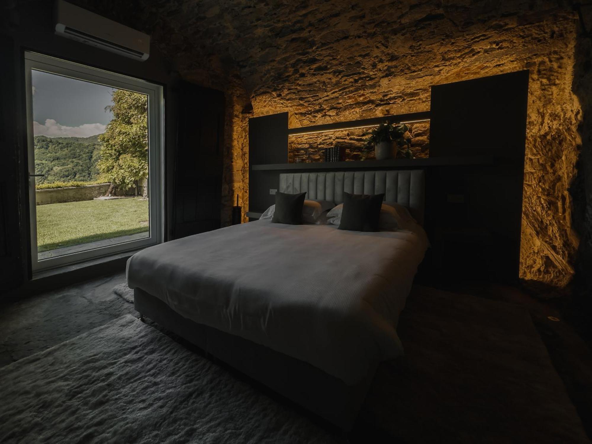 Villa Antica Colonia Spa & Wellness (Adults Only) Pettenasco Exteriör bild
