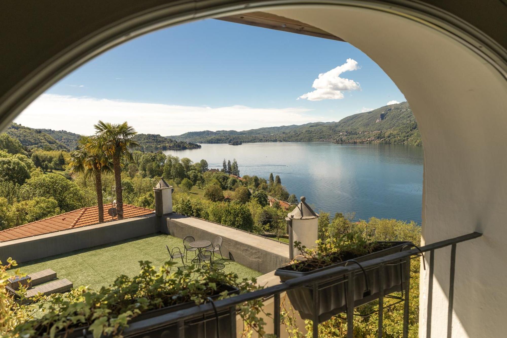 Villa Antica Colonia Spa & Wellness (Adults Only) Pettenasco Exteriör bild