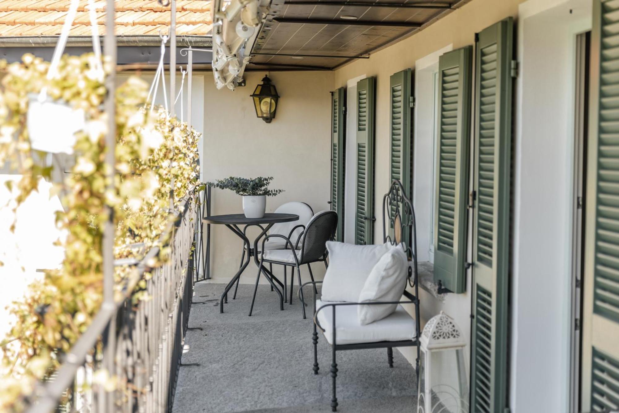 Villa Antica Colonia Spa & Wellness (Adults Only) Pettenasco Exteriör bild