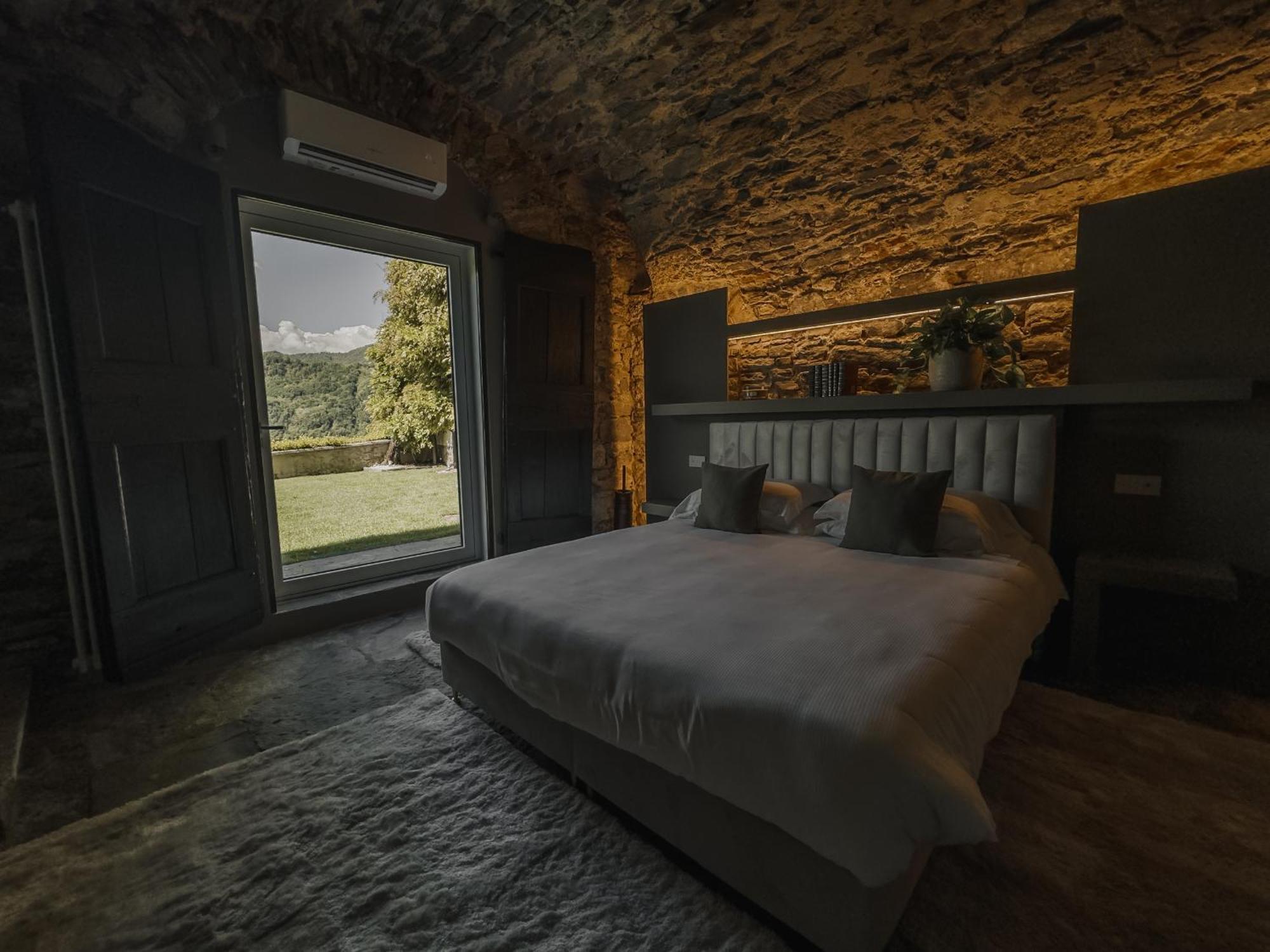 Villa Antica Colonia Spa & Wellness (Adults Only) Pettenasco Exteriör bild